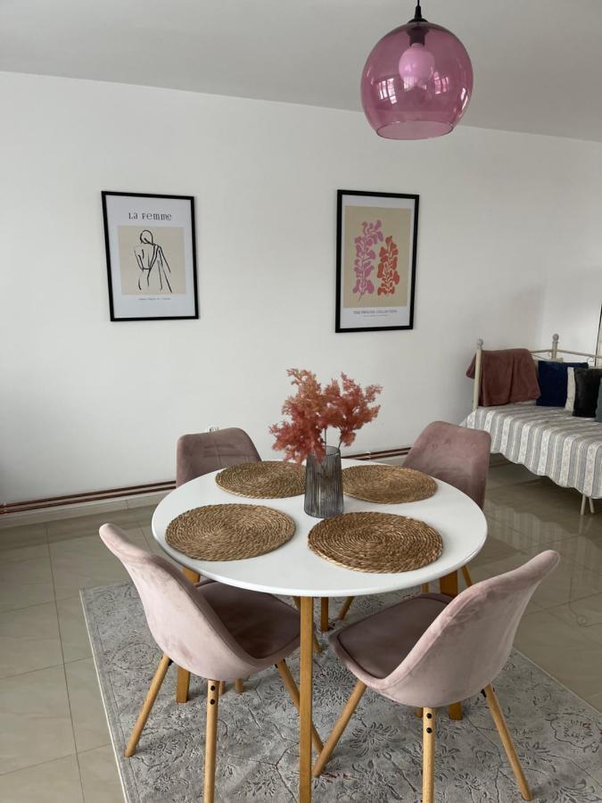 Apartamenty Cud Miod Krosno Kültér fotó