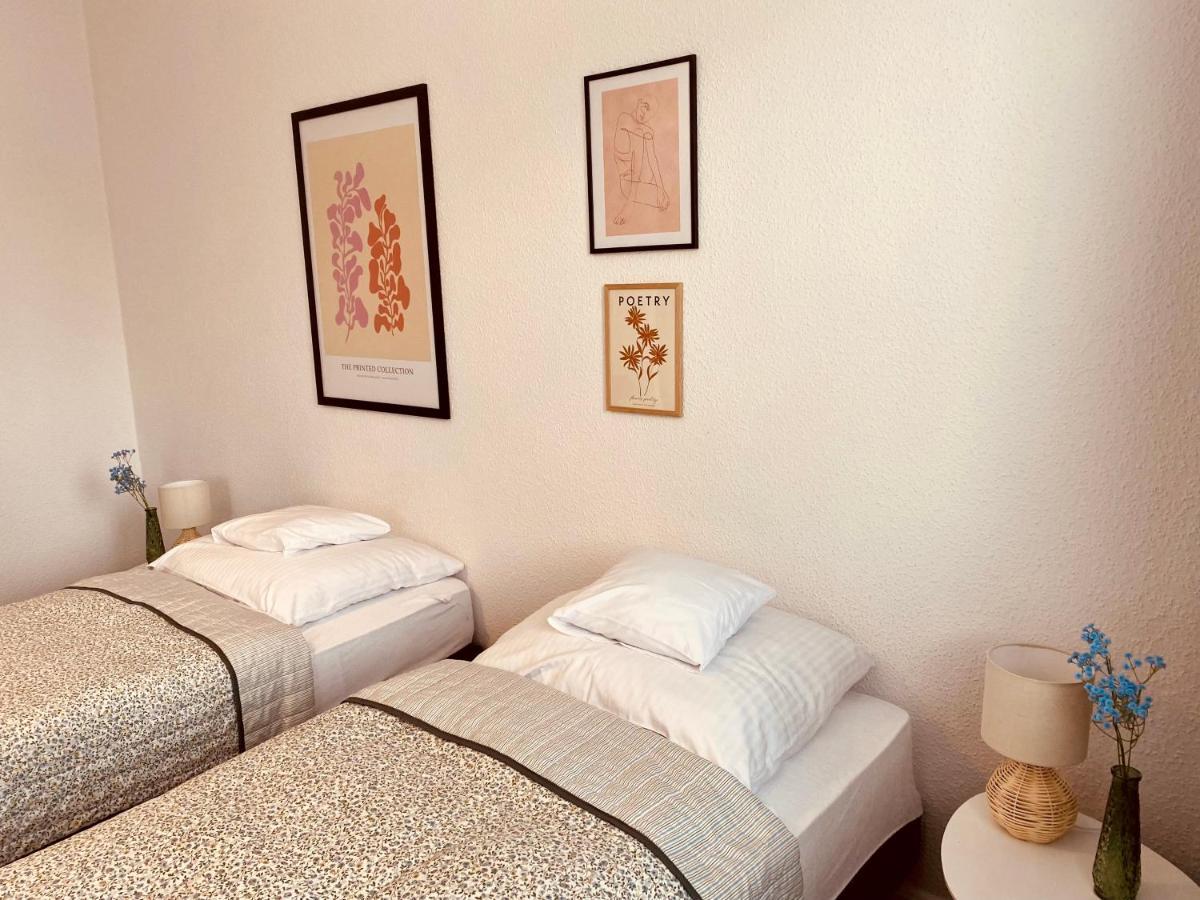 Apartamenty Cud Miod Krosno Kültér fotó